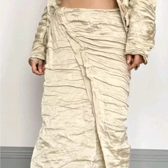 Donna Karan Sz US 4, GB 6 Ecru Silk Skirt - Picture 8 of 16